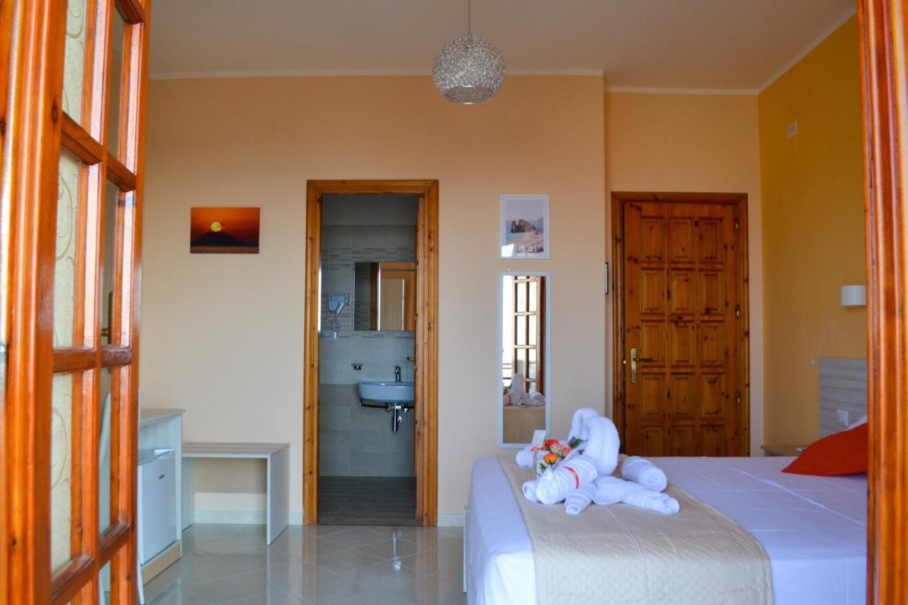 Le Twins -Bed And Breakfast Tropea Exterior photo